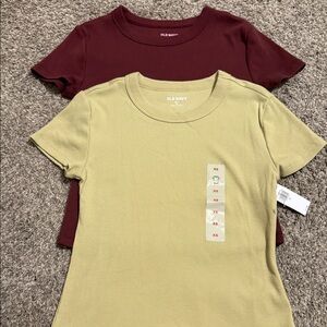 Old Navy Kids' Maroon and Light Olive Tees